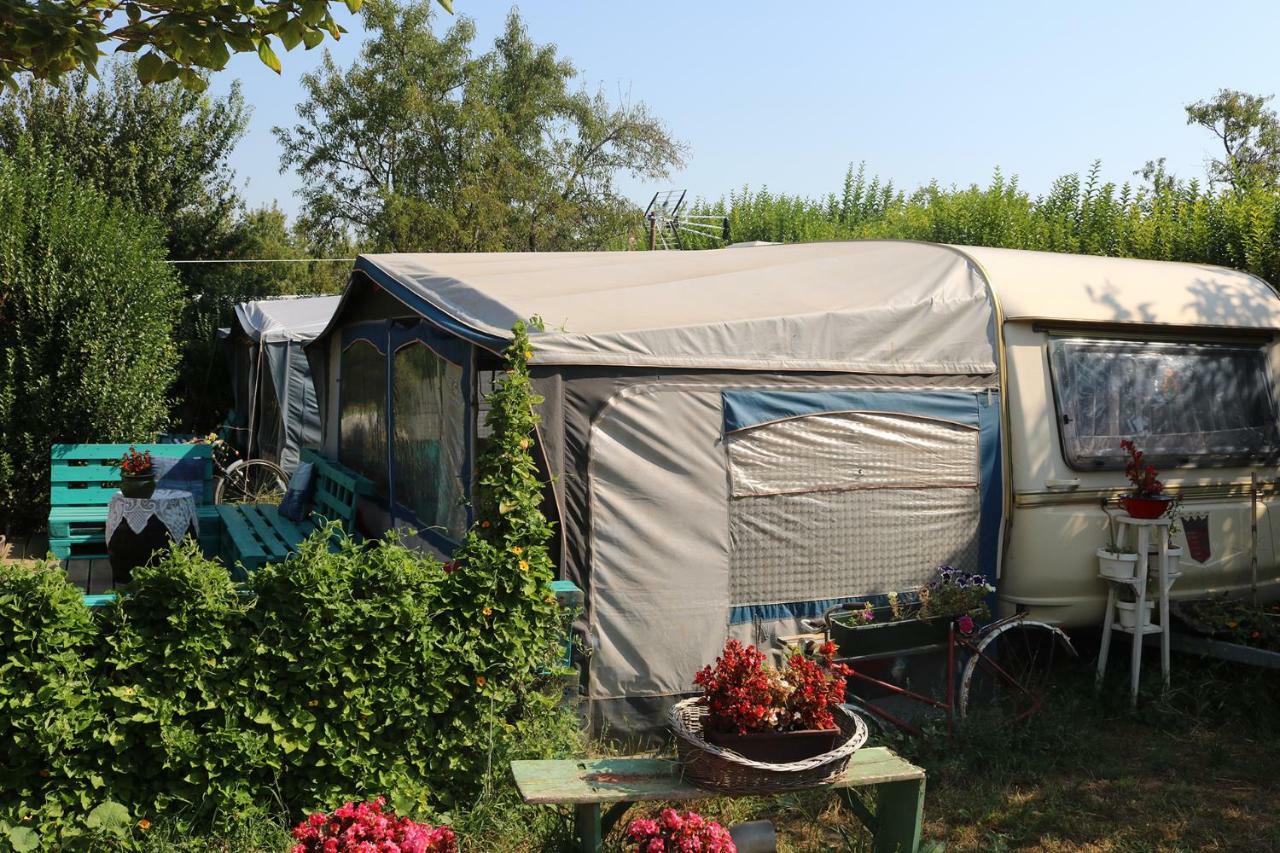 Mandel Camping Палознак Номер фото